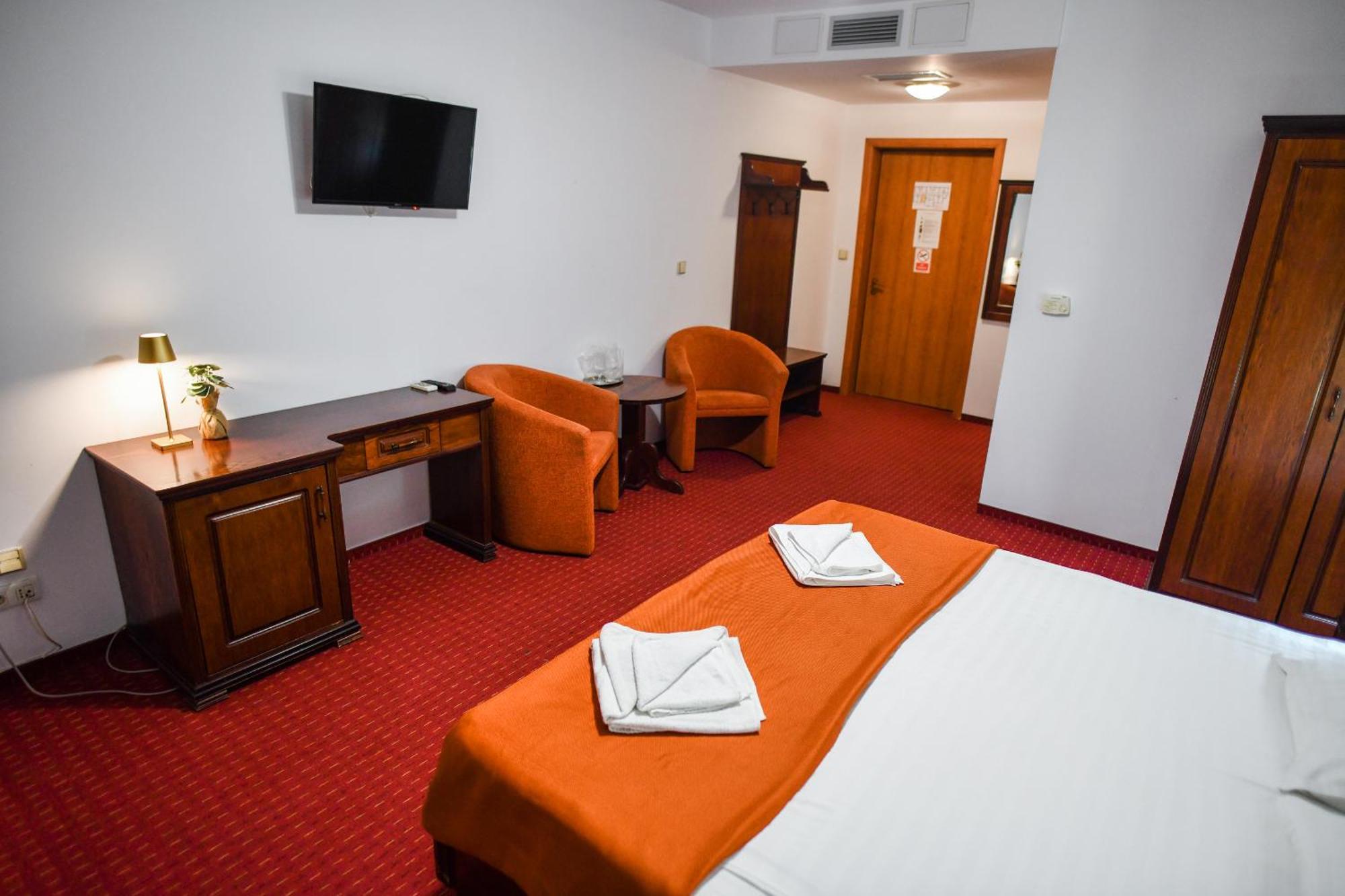 Hotel Elyon เดช ภายนอก รูปภาพ