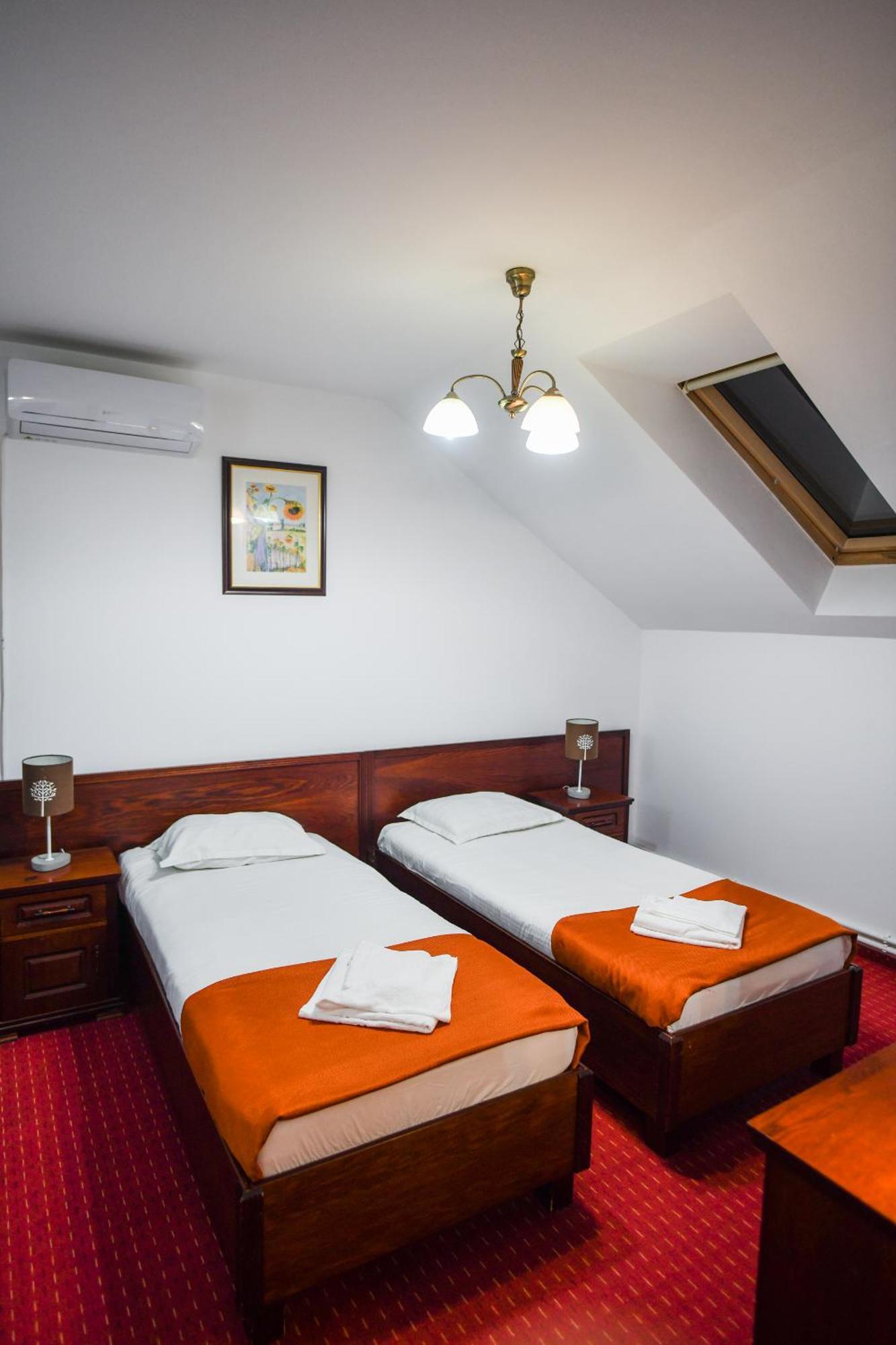 Hotel Elyon เดช ภายนอก รูปภาพ